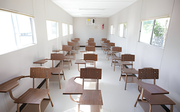 MM1036-AULA-INTERIOR-1-235x146