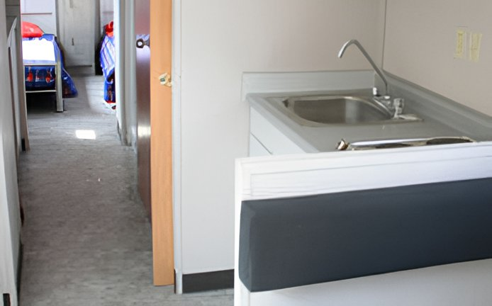 MMD838-COMEDOR-INTERIOR-1-235x146